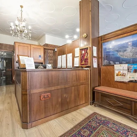 酒店 玛丽莎酒店 3*