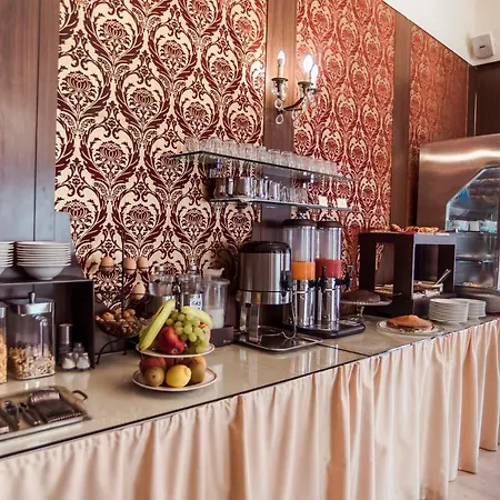 玛丽莎酒店 3* 阿尔本加