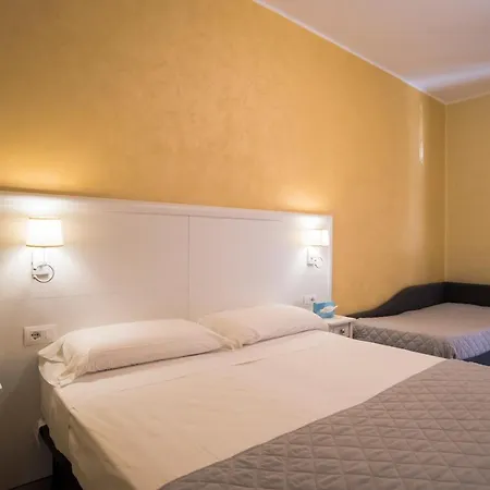 Marisa Hotel 3*